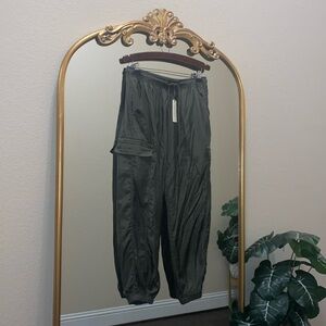 Sanctuary Standard Surplus High-rise Cargo Pants Rayon & Nylon Blend Size XL